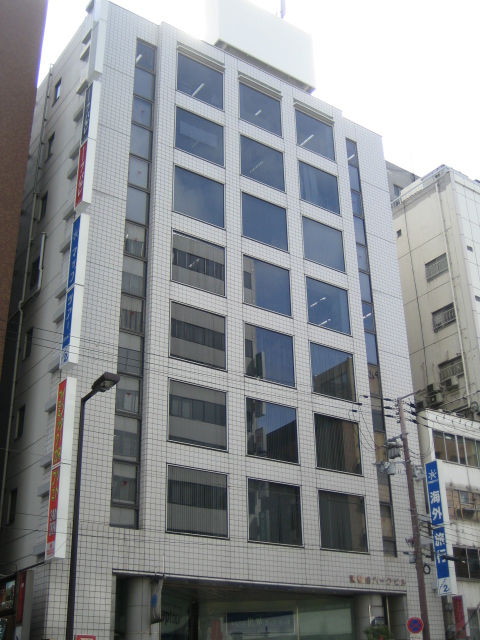 東梅田パークビル